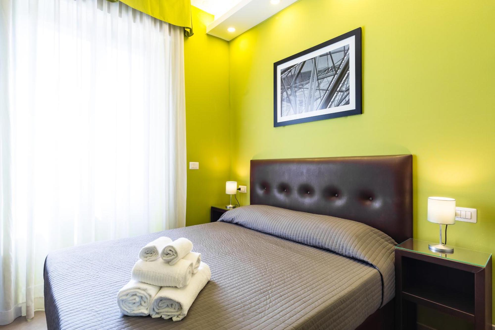 Bh Napoli Railway Hotel Kamer foto